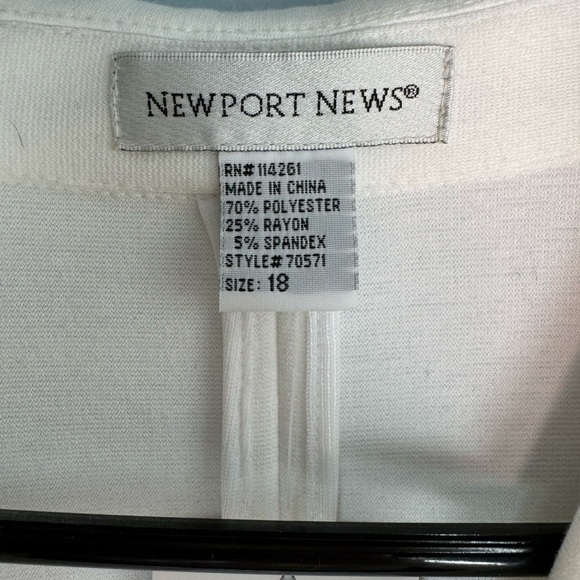 White Blazer - Picture 3 of 3